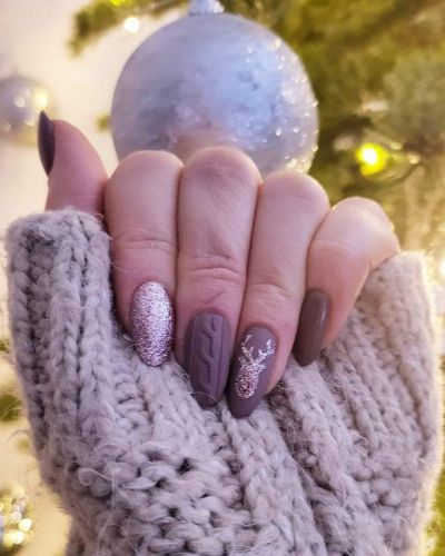 paznokcie świąteczne ze sweterkiem Gliwice